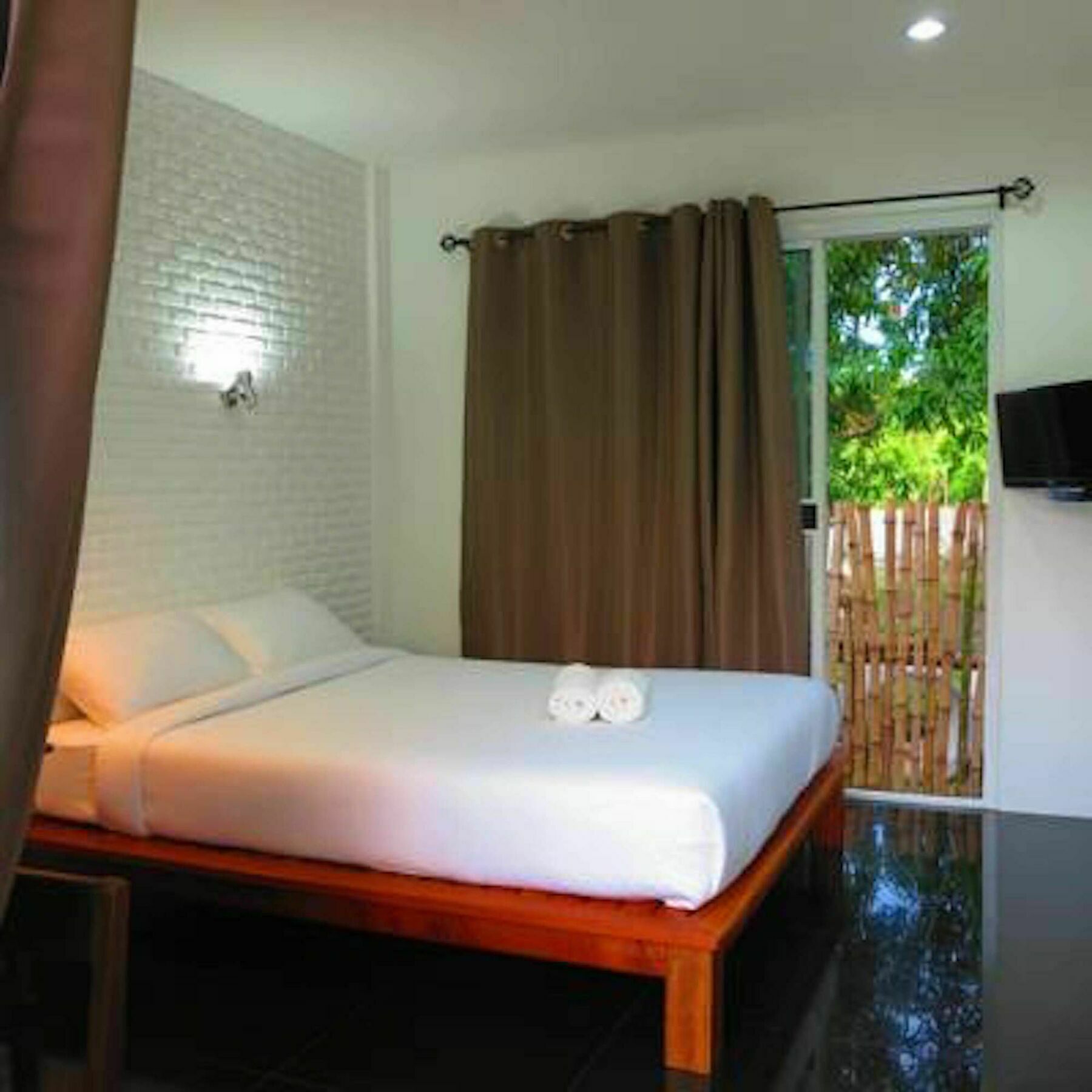 Coco Coozy Apartment Kanchanaburi Exterior photo